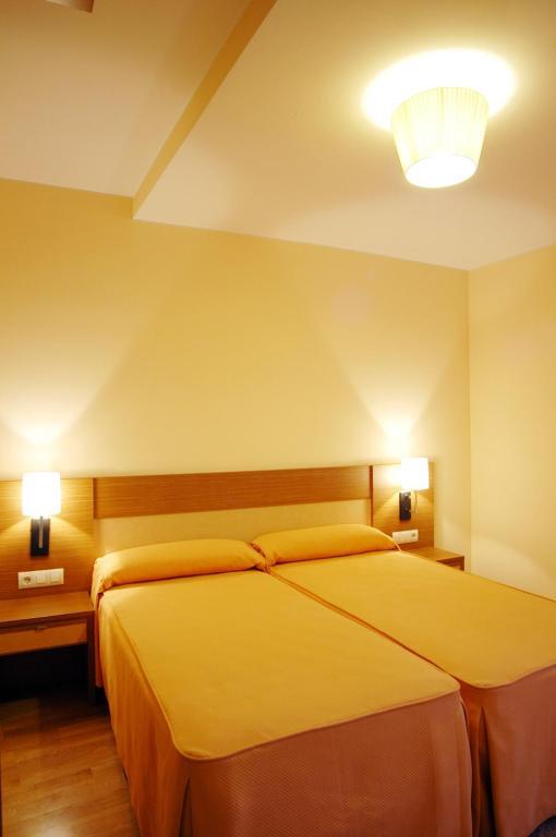 La Casa Del Cubon Hotel Aguilafuente Room photo